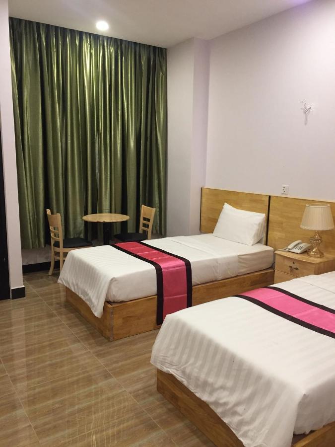 Seven Color Hotel Sihanoukville Exterior photo